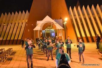 Pasacalles y pregón en el arranque de las fiestas de San José de Las Longueras (Foto Antonio Alí)